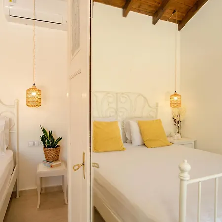 Petit Palace Holiday home